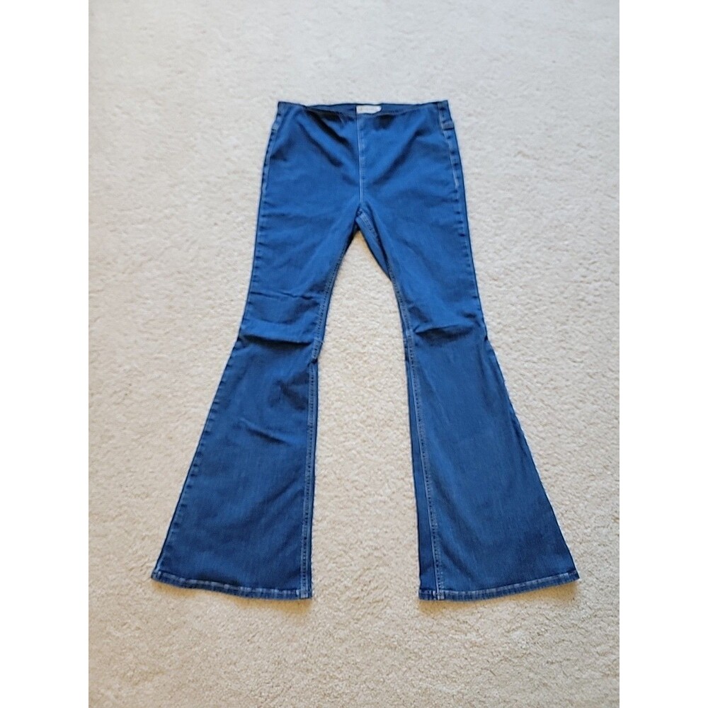 We The Free Bell Bottom Jeans Women’s Sz 30 Short Elastic Waist